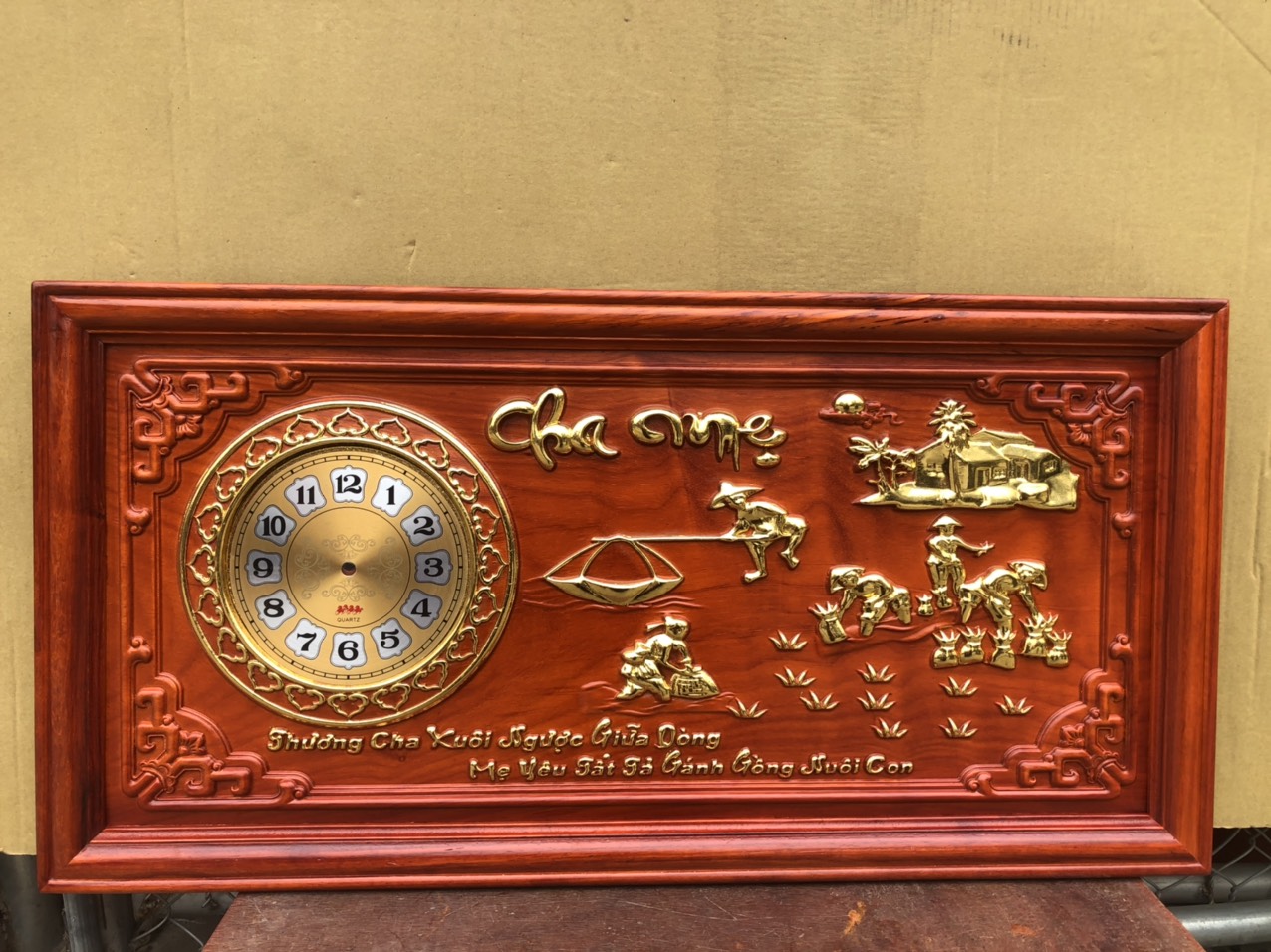 Tranh đồng hồ cha mẹ 41x81x3