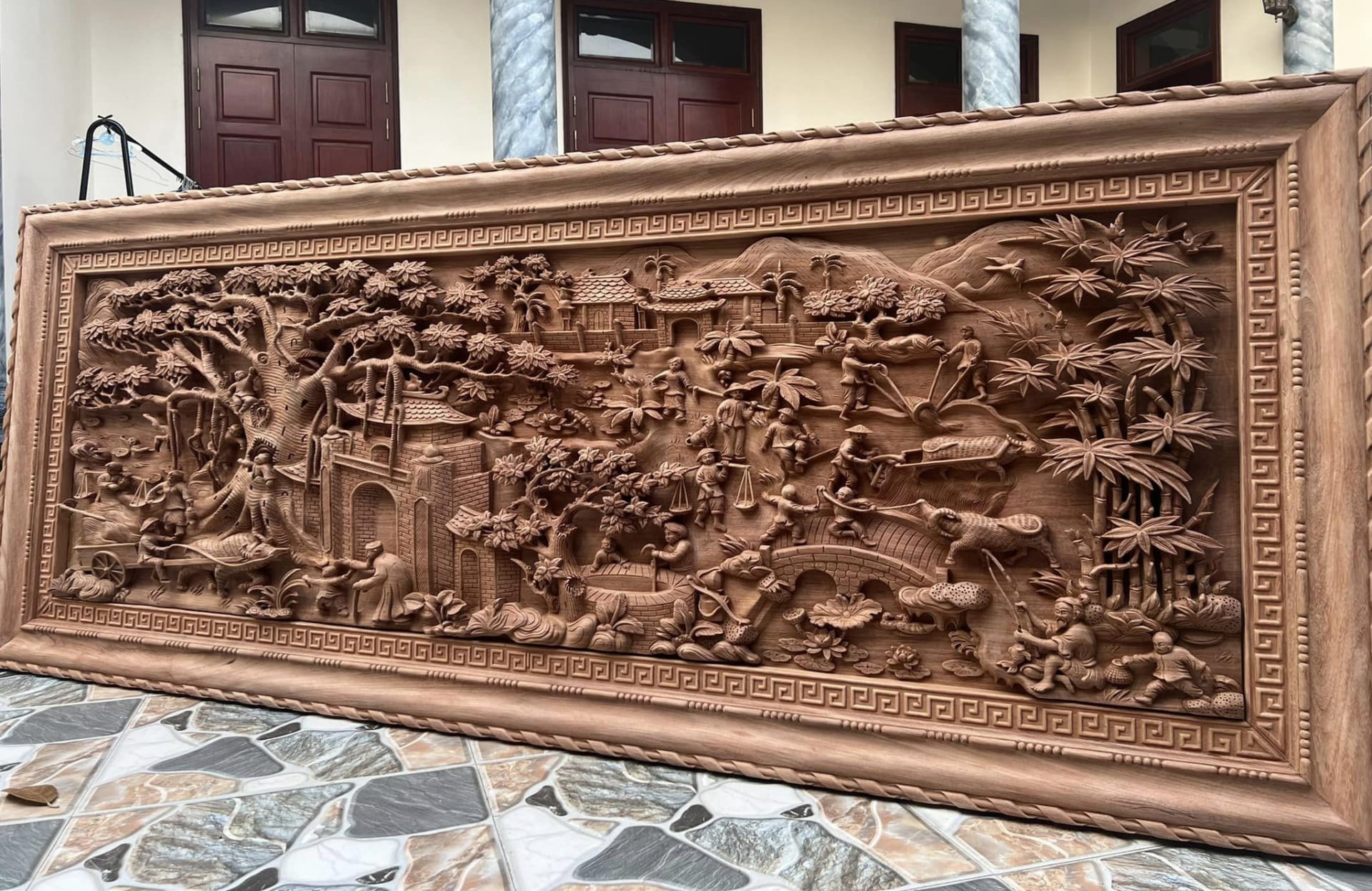 Tranh Gỗ Đồng Quê 268*107*8cm gỗ đỏ nam phi cao cấp