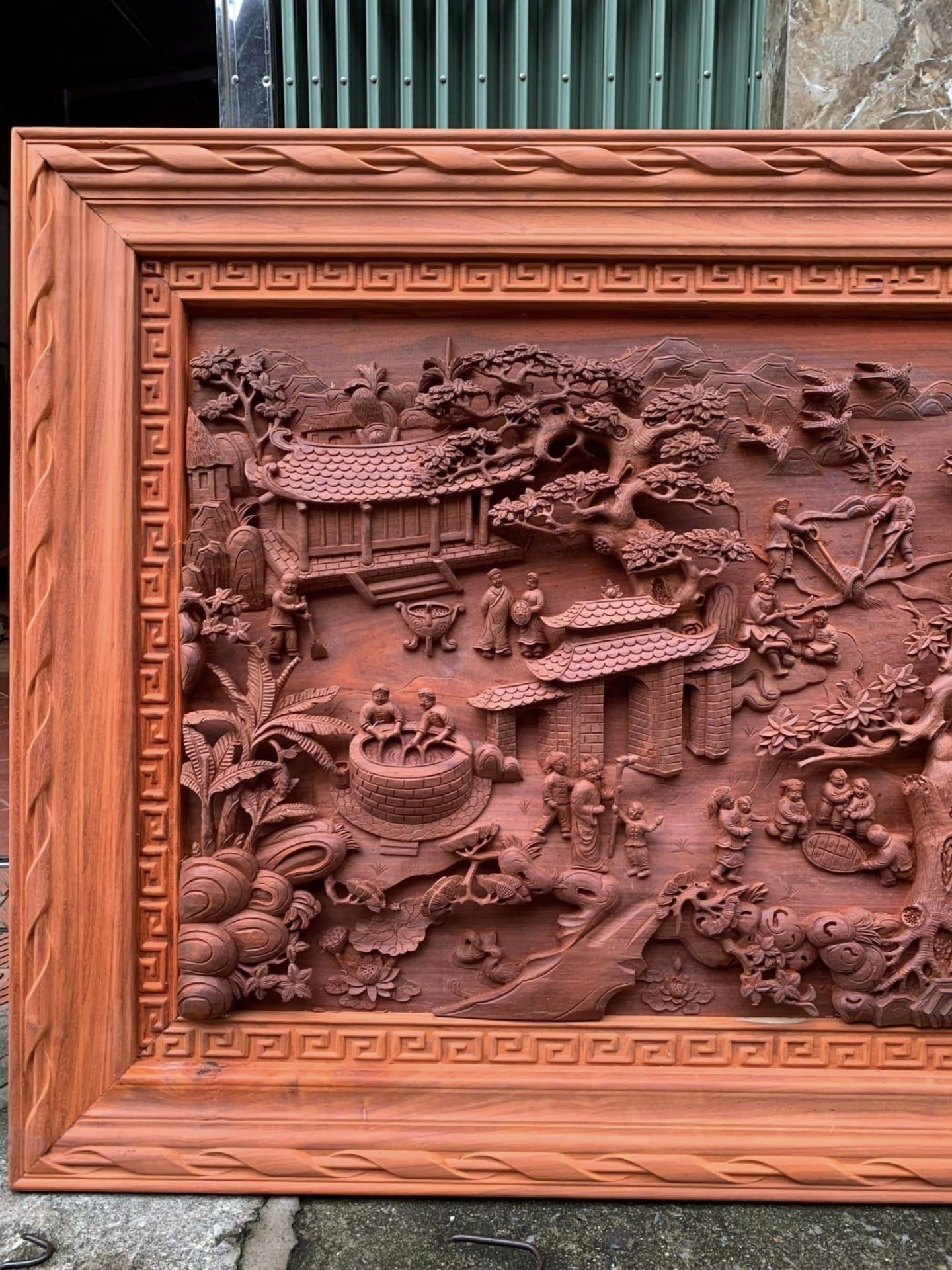 Hàng đục tay kênh bong sắc nét