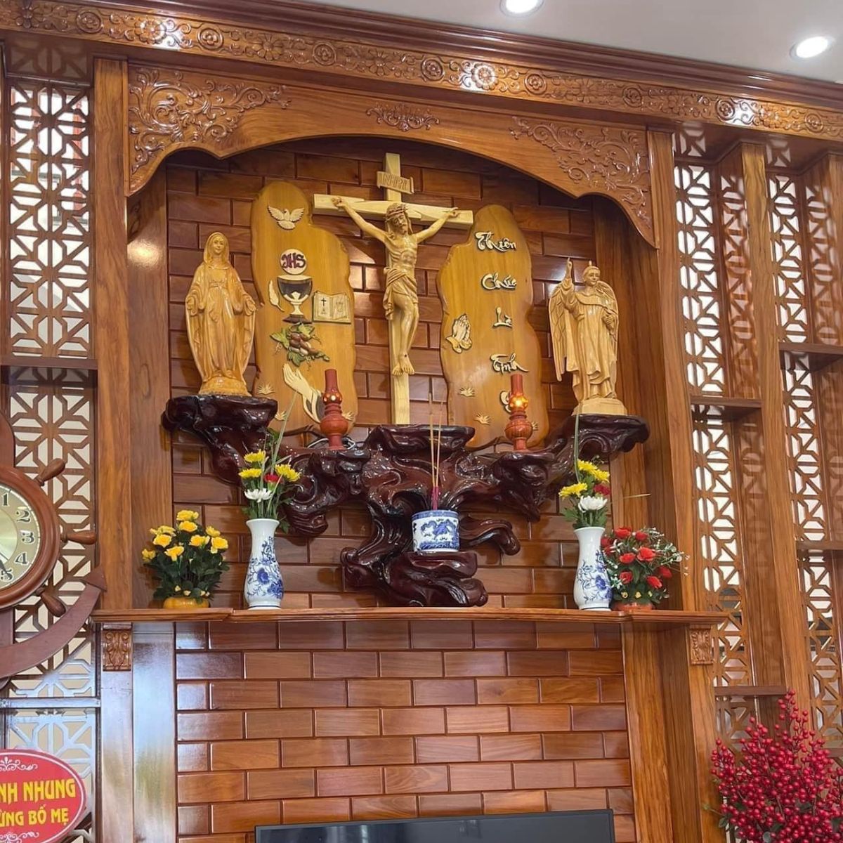 Bàn Thờ Chúa Công Giáo C5