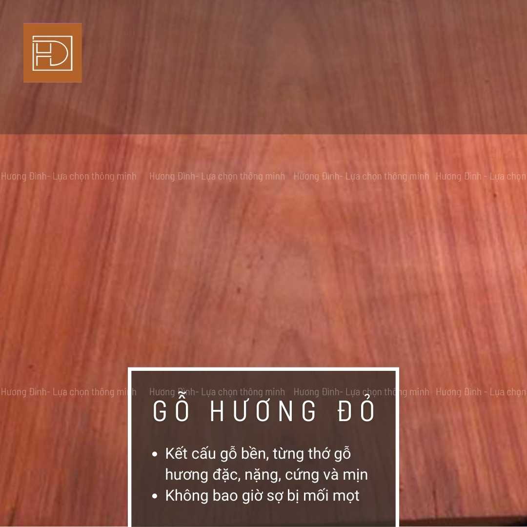 Ảnh nét vân gỗ của gỗ hương đỏ làm thành tranh Cha Mẹ bên Hương Đình