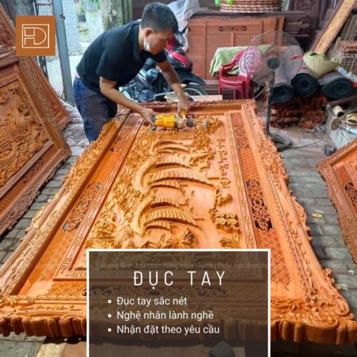 cận cảnh đục tay kỹ, gia công sản phẩm của những người thợ tài hoa đơn vị đồ gỗ mỹ nghệ Hương Đình