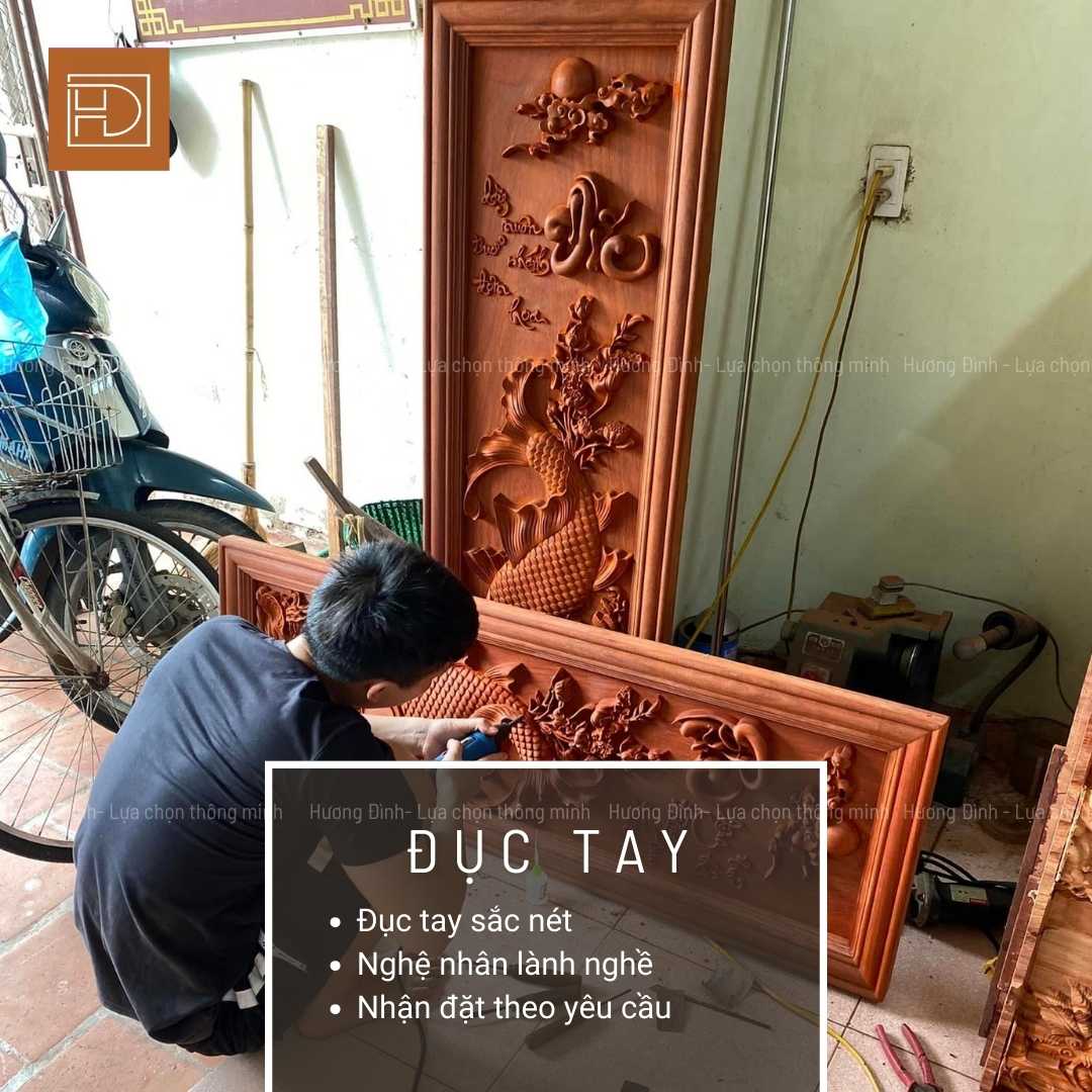tranh lý ngư vọng nguyệt được gia công thủ công kỹ lưỡng