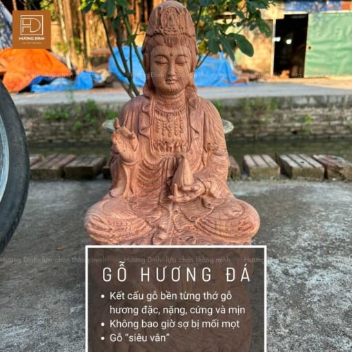 tượng Phật Quan Âm được làm từ gỗ hương đá bền đẹp và giá trị