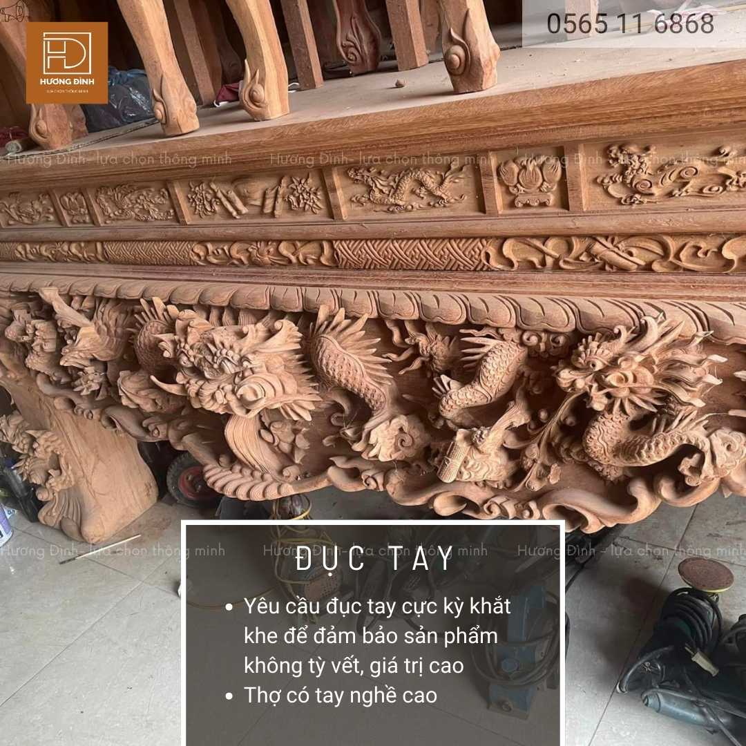 Sập thờ gỗ gụ được đục tay kỹ