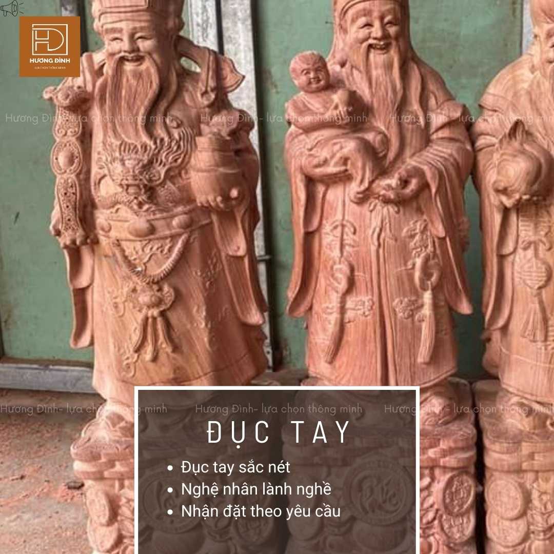 Tam đa gỗ hương được đục tay cẩn thận Tam đa gỗ hương được đục tay cẩn thận